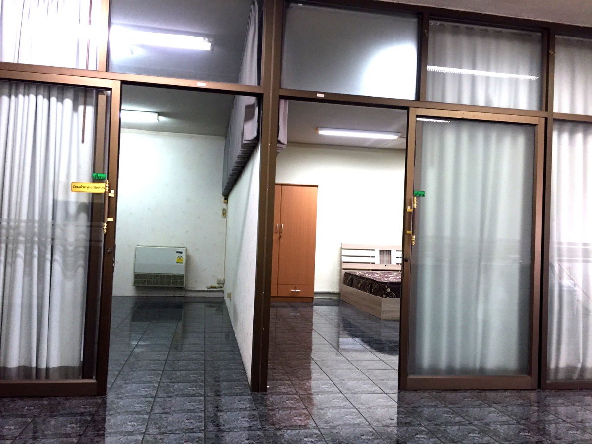 รูป ให้เช่า คอนโด โชคชัย ร่วมมิตร ห้องกว้าง 80 ตรม. 2 ห้องนอน อากาศถ่ายเทดี ราคาดีงาม  - รูปที่ 20/21