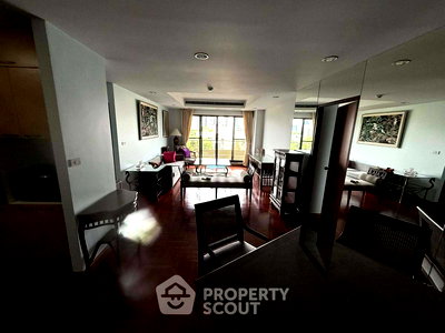 Condos for rent Silom and Sathorn Road : 2-BR Condo at Supreme Ville Condominium near MRT Khlong Toei (ID 2751219)