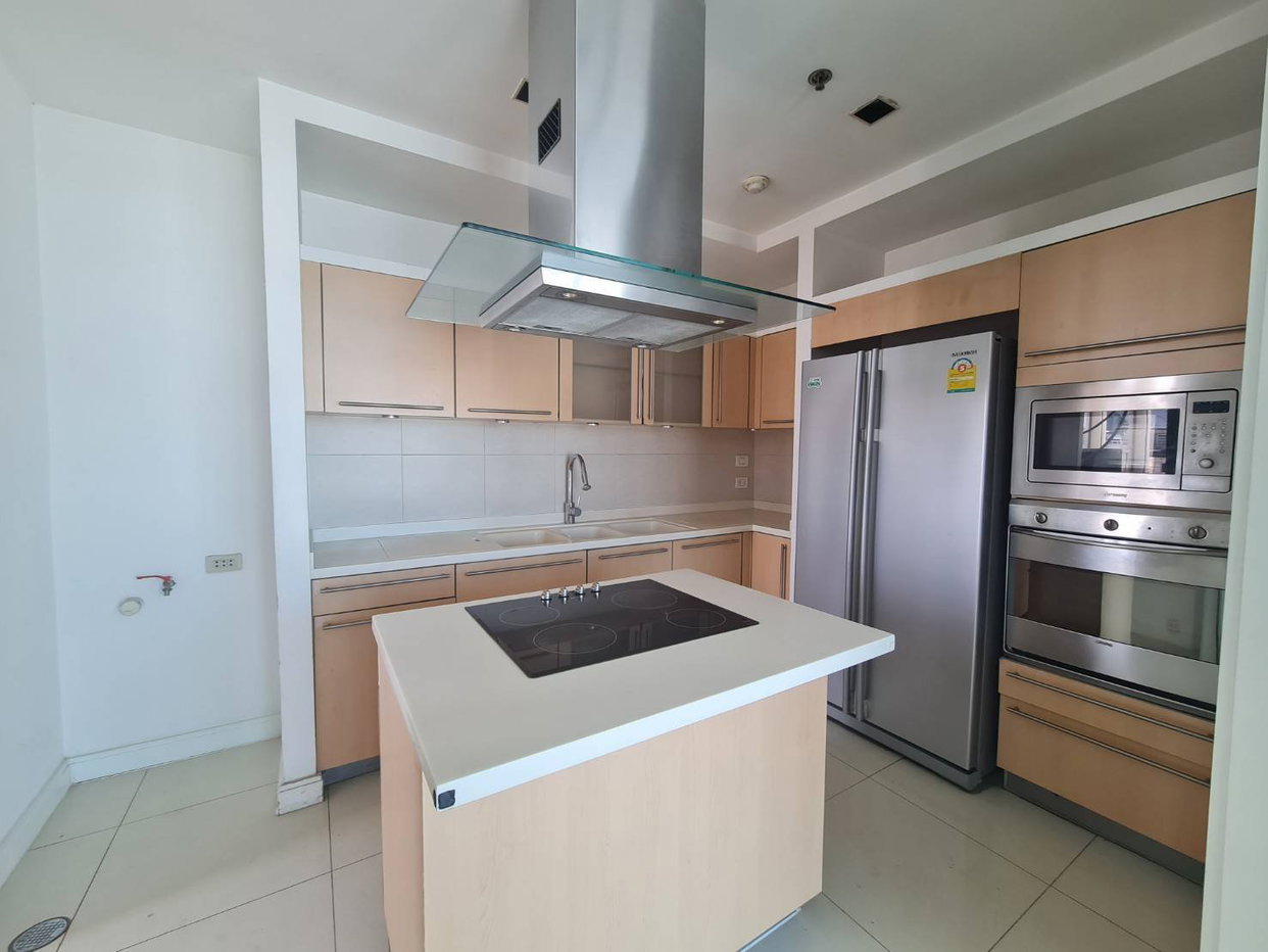 รูป LTH5969 – Athenee Residence FOR RENT 3 beds 4 baths size 215 Sq.M. Nearby BTS Phloen Chit station ONLY 140k/Month - รูปที่ 2/6