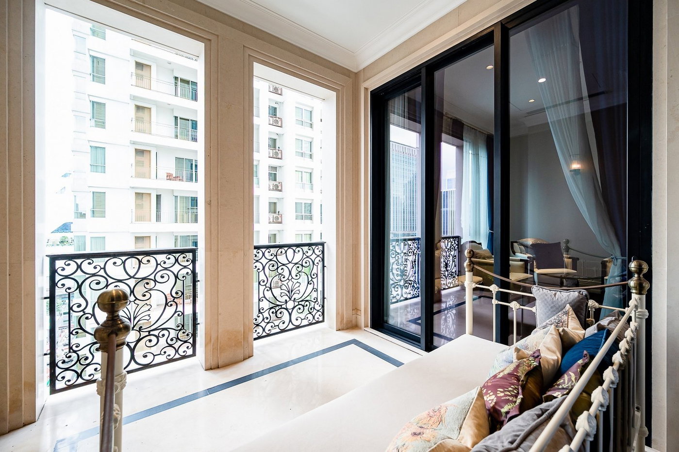 รูป LTHC5767 – 98 Wireless FOR RENT 2 beds 3 baths size 132 Sq.M. Nearby BTS Phloen Chit station ONLY 180k/Month - รูปที่ 6/6