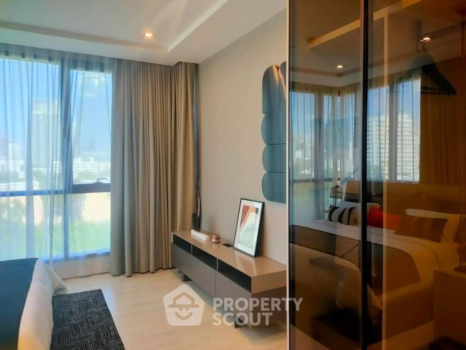 รูป คอนโด 2-ห้องนอน ที่ เดอะ รูม สุขุมวิท 38 ใกล้ BTS เอกมัย (ID 2746266) - รูปที่ 10/12