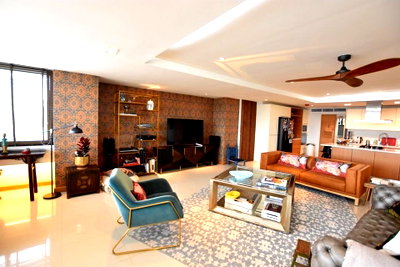 คอนโดให้เช่า : LTH5448 – The Habitat Sukhumvit 53 FOR RENT 3 beds 3 baths Size 272 Sq.M. nearby BTS Thonglor Station ONLY 100k/Month