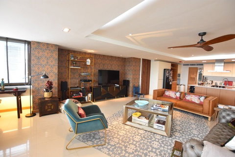 รูปภาพ LTH5448 – The Habitat Sukhumvit 53 FOR RENT 3 beds 3 baths Size 272 Sq.M. nearby BTS Thonglor Station ONLY 100k/Month