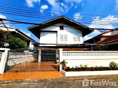 เช่าบ้านเดี่ยว ม.หอการค้าไทย : บ้านเดี่ยวให้เช่า 6 ห้องนอน ใน สามเสนนอก, กรุงเทพมหานคร 6124160