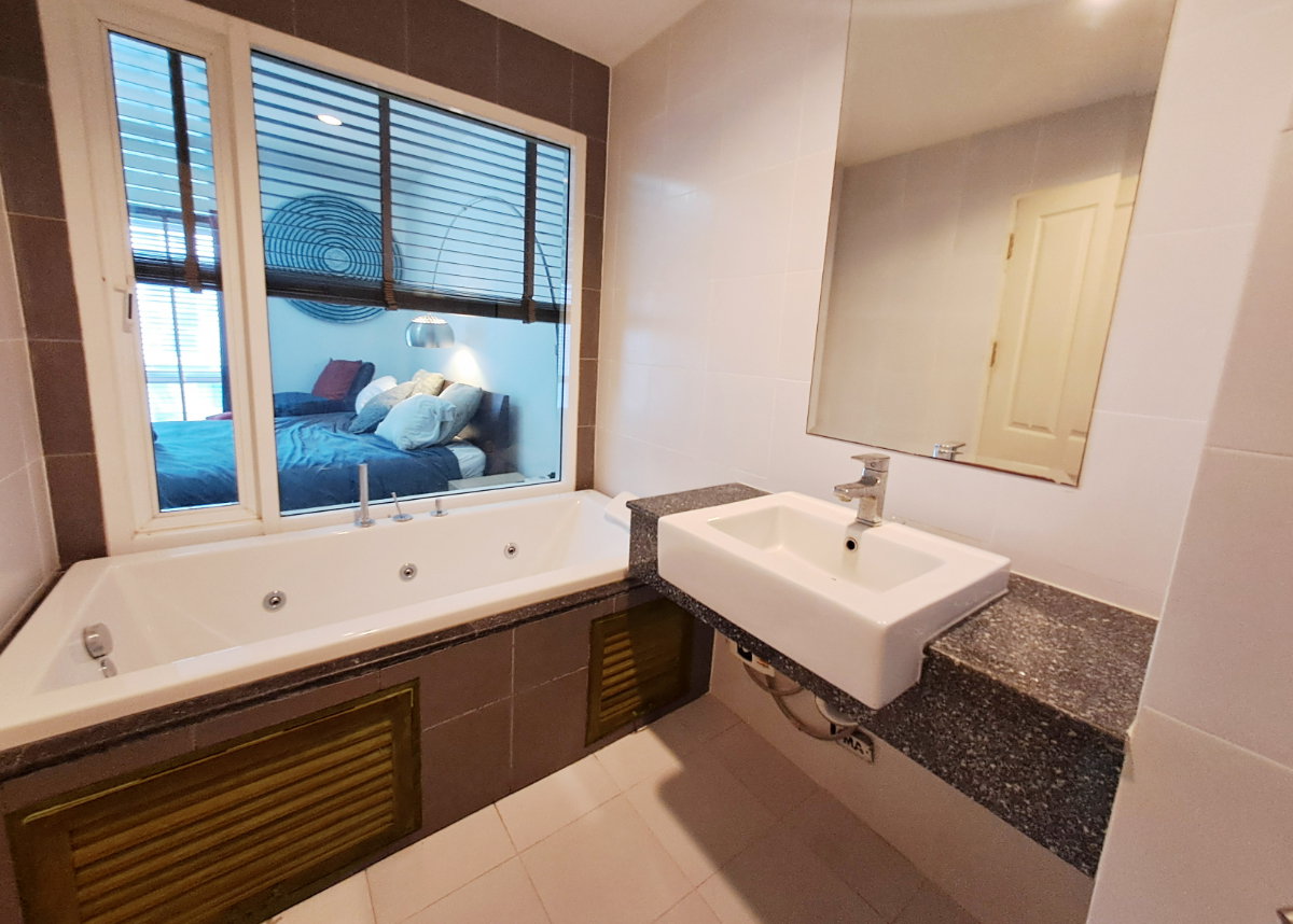 รูป เจ้าของโพสเอง ขาย 2 bedroom 76 sq.m.  เอสเปซ เพลย์ สุทธิสาร Aspace Play Sutthisarn ใกล้ MRT สุทธิสาร , Sale: 3.68 ล้านบาท  - รูปที่ 17/28