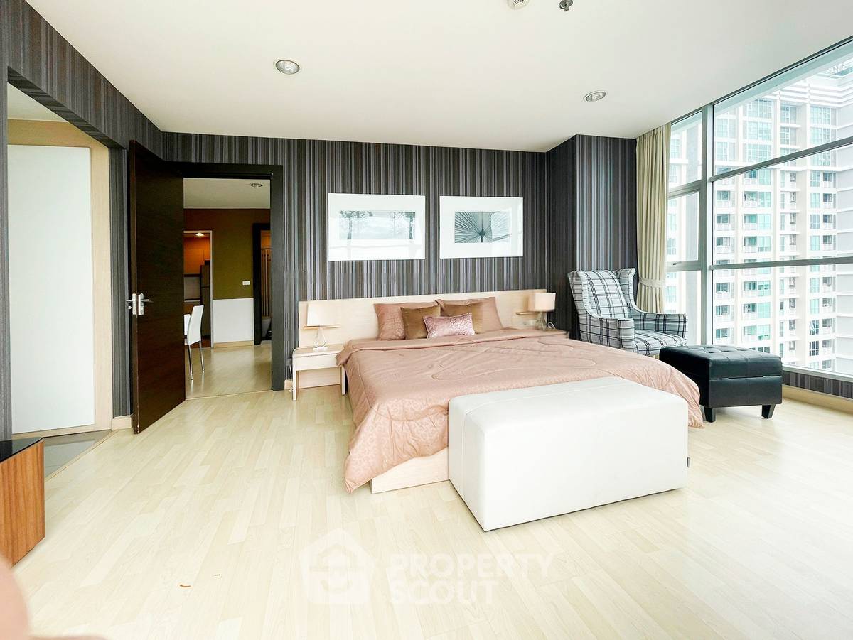 รูป คอนโด 2-ห้องนอน ที่ ริธึ่ม รัชดา ใกล้ MRT รัชดาภิเษก (ID 2751670) - รูปที่ 2/14