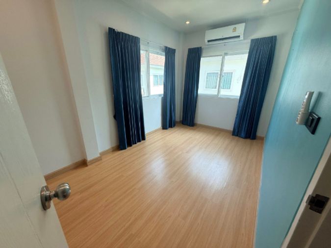 🔥 ขายถูกสุดในโครงการ พร้อมเฟอร์นิเจอร์ครบ และของแถม 🔥 บ้านแฝดบ้านศุภาลัย ไพรด์ ประชาอุทิศ Supalai Pride Pracha Uthit