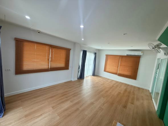 รูป 🔥 ขายถูกสุดในโครงการ  พร้อมเฟอร์นิเจอร์ครบ และของแถม 🔥  บ้านแฝดบ้านศุภาลัย ไพรด์ ประชาอุทิศ Supalai Pride Pracha Uthit - รูปที่ 5/11