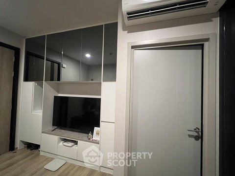 1-BR Condo at Oka Haus Sukhumvit 36 near BTS Thong Lor (ID 2743975)