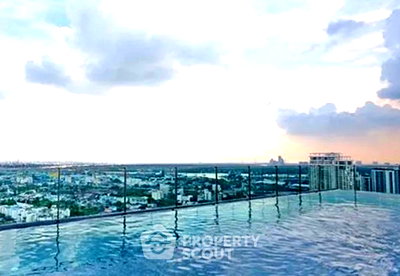 Condos for rent Soi Sukhumvit 71 : 2-BR Condo at Rhythm Sukhumvit 44/1 near BTS Phra Khanong (ID 2737395)