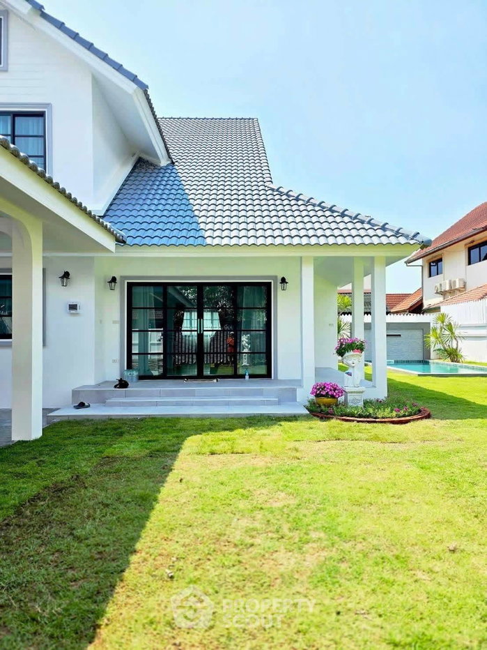 รูป วิลล่า 4-ห้องนอน ที่ เซนทรัล พาร์ค 5 วิลเลจ ใกล้ พัทยาตะวันออก (ID 2746116) - รูปที่ 4/20