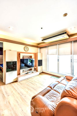 Condos for rent Phaya Thai School : 3-BR Condo at Baan Klang Krung Siam-Pathumwan Condominium near BTS Ratchathewi (ID 2740018)
