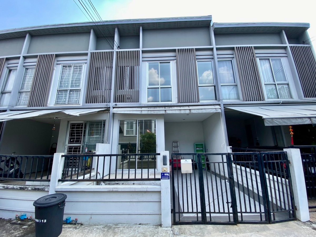 รูป ขายทาวน์โฮม 2 ชั้น Sammakorn Avenue รามอินทรา–วงแหวน บ้านสวย พร้อมอยู่ ทำเลติดถนนใหญ่ เดินทางสะดวก - รูปที่ 2/29