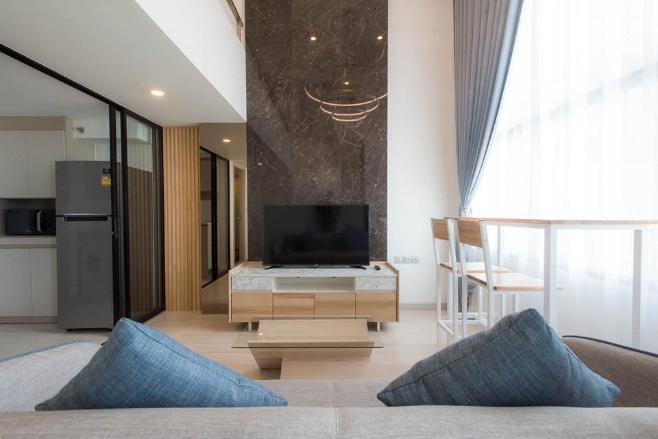 รูป Knightsbridge Prime Sathorn【𝐒𝐄𝐋𝐋 & 𝐑𝐄𝐍𝐓】🔥ดีไซน์โทนครีม สว่าง เรียบคม ให้ฟีลลักชูรี🔥 ติดต่อไลน์ไอดี: @hacondo - รูปที่ 4/10