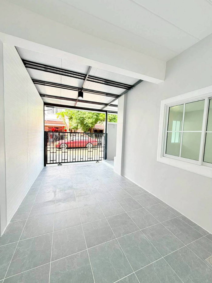 รูป บ้านสวย  ห่างถนนราชพฤกษ์เพียง 500 เมตร  #หมู่บ้านริมสวน ธนานนท์ 1  ท่าอิฐ  รีโนเวทใหม่  ใกล้ MRT บางรักน้อย ท่าอิฐ - รูปที่ 4/19