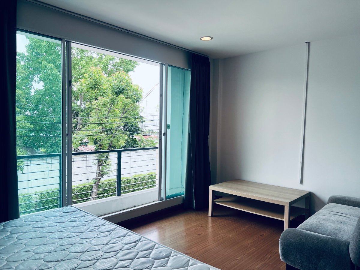 รูป บ้านกลางเมือง เอสเซ้นส์ สาทร-ตากสิน 2 เช่า 26,000 บาท 3 ชั้น 3 นอน 3 น้ำ - รูปที่ 4/15