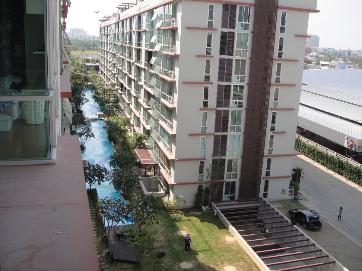 รูป คอนโดพร้อมอยู่ ใจกลางทำเลทอง เดินทางสะดวก ใกล้ BTS, Ariport Link, ทางด่วน, มอเตอร์เวย์ สถาบันการศึกษา ห้างสรรพสินค้า โรงพยาบาล - รูปที่ 2/8