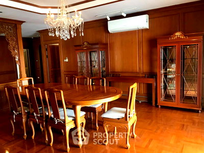 Condos for sale Din Daeng Road : 3-BR Condo at Tower Park near ARL Makkasan (ID 2744049)