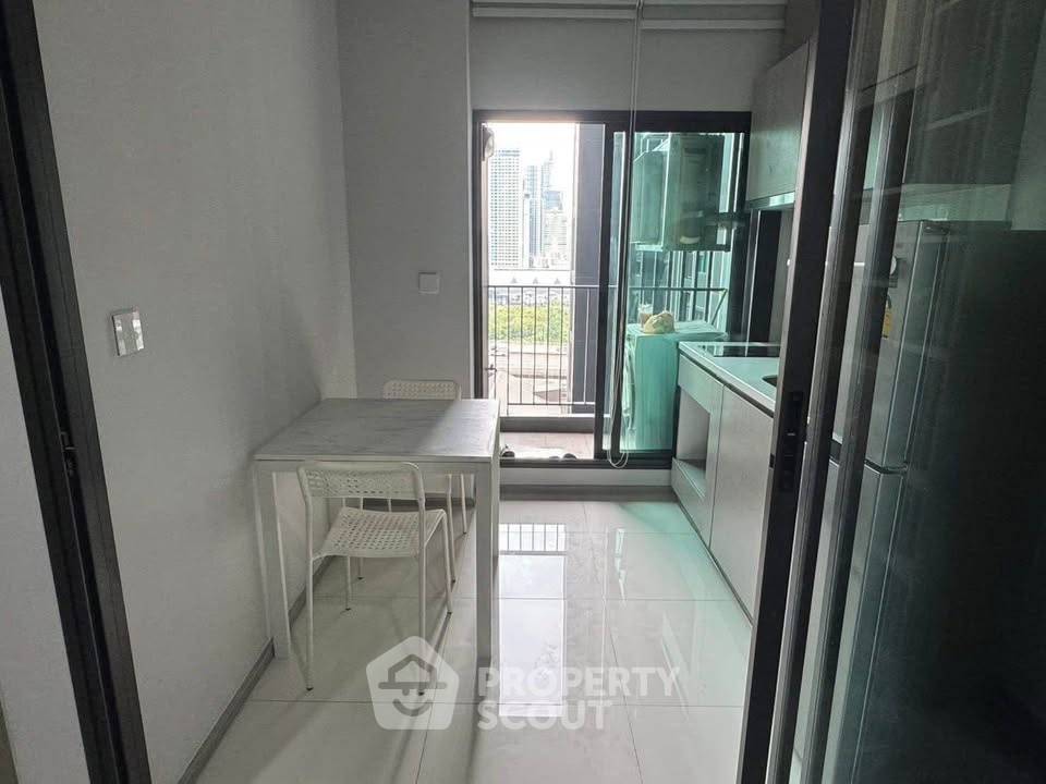 รูป คอนโด 1-ห้องนอน ที่ ไลฟ์ อโศก - พระราม 9 ใกล้ MRT พระราม 9 (ID 2144760) - รูปที่ 5/9