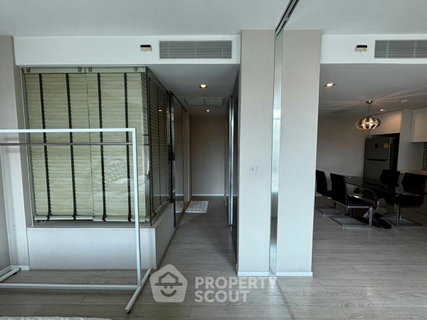 1-BR Condo at The Room Sukhumvit 21 near MRT Sukhumvit (ID 2751403)