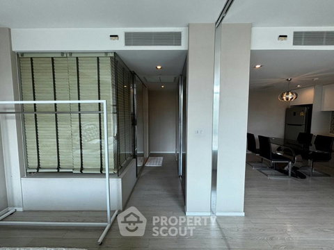 1-BR Condo at The Room Sukhumvit 21 near MRT Sukhumvit (ID 2751403)