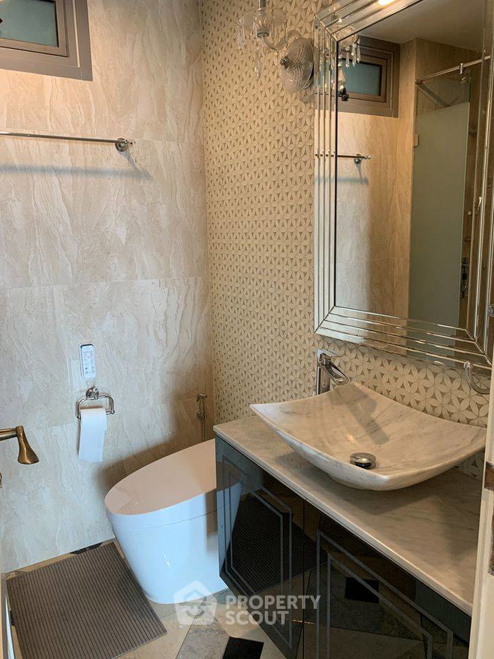 picture 2-BR Condo at Star View close to Phra Ram 3 (ID 1164462) - 7/9
