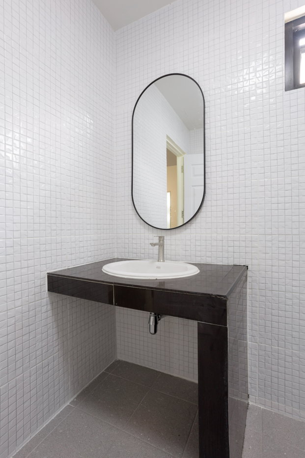 รูป ขายบ้าน “ธนารินทร์ ทาวน์โฮม1 ขนาด 21ตารางวา💰 ราคา 2.49 ล้านบาท3 ห้องนอน / 2 ห้องน้ำ / 1 ห้องนั่งเล่น / 1 ห้องครัว / 1 ที่จอดรถ - รูปที่ 25/29