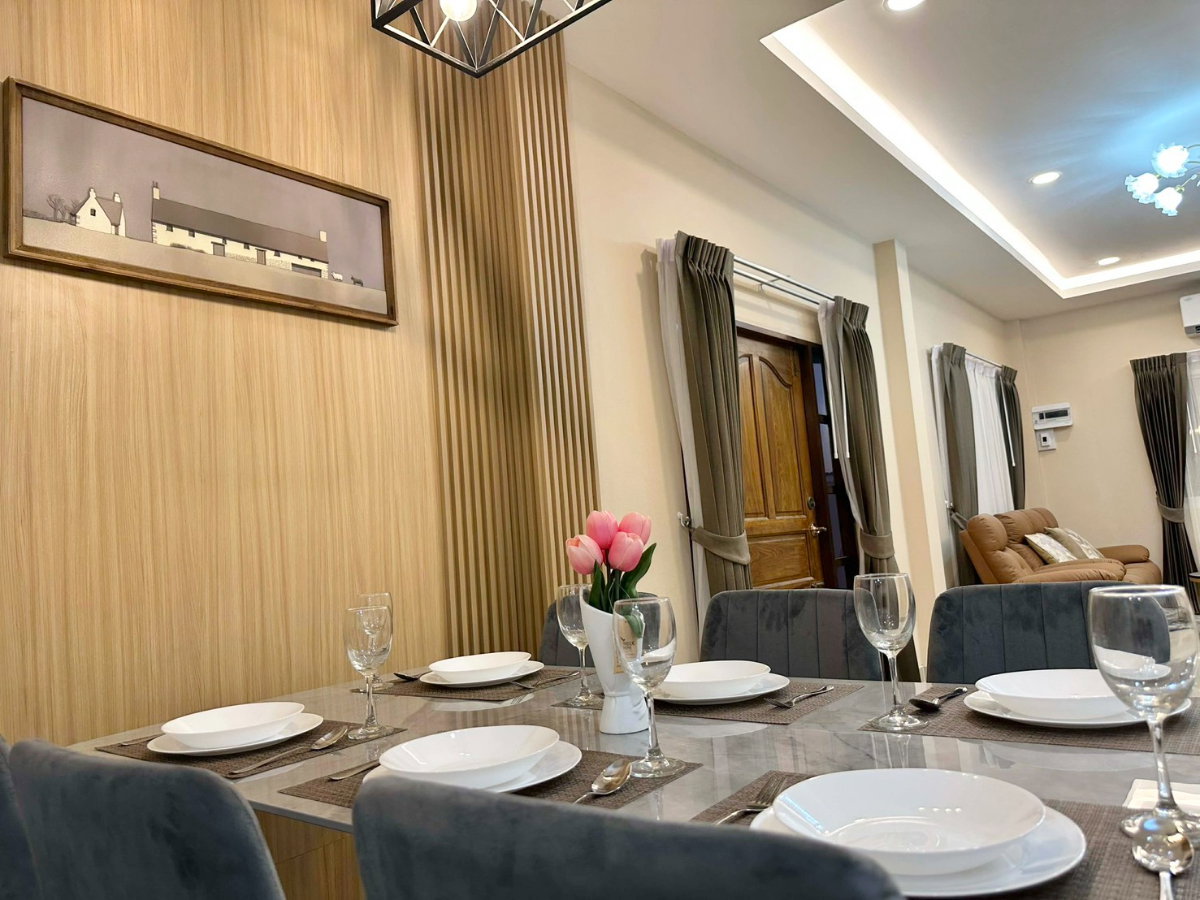 รูป บ้านเดี่ยวเรโนเวทใหม่ทั้งหลัง เนื้อที่กว้าง 207 ตารางวา พร้อมสระว่ายน้ำส่วนตัว พัทยา พร้อมอยู่ - รูปที่ 43/48