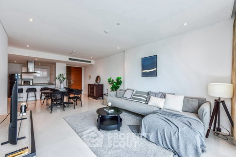 2-BR Condo at Fullerton Sukhumvit near BTS Ekkamai (ID 2523453)