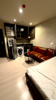 Condos for rent : MAR2201 Rhythm Asoke: Beautiful room, fully furnished, ready to move in. Convenient location, near MRT.