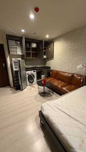 MAR2201 Rhythm Asoke (ริทึ่ม อโศก) ห้องสวย เฟอร์นิเจอร์ครบ พร้อมเข้าอยู่ เดินทางสะดวก ใกล้ MRT