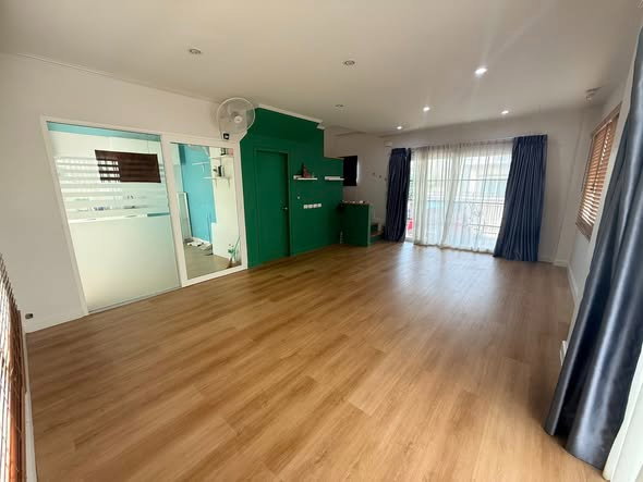 รูป 🔥 ขายถูกสุดในโครงการ  พร้อมเฟอร์นิเจอร์ครบ และของแถม 🔥  บ้านแฝดบ้านศุภาลัย ไพรด์ ประชาอุทิศ Supalai Pride Pracha Uthit - รูปที่ 4/11