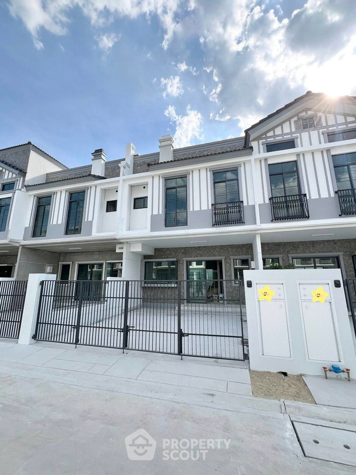 รูป บ้าน 3-ห้องนอน ที่ วิลลาจจิโอ 3 ศรีนครินทร์-บางนา ใน บางแก้ว (ID 2752146) - รูปที่ 1/24