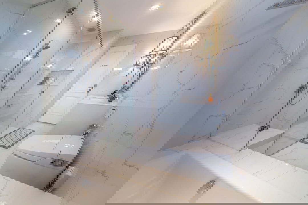 picture Nantawan Ramintra-Paholyothin 50 - 15/19