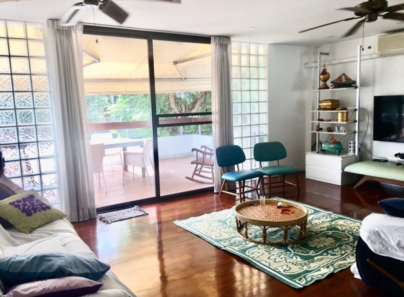 picture LTH5517 – Townhouse FOR SALE in Phrakhanong 4 beds 4 baths size 300 Sq.M. Near BTS Phrakhanong station ONLY 14.9 MB - 2/8
