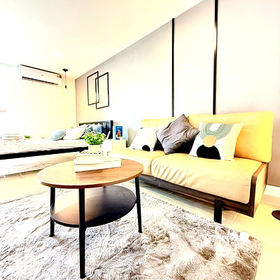 ขายคอนโด : ขายด่วน!! ห้องสตูดิโอ วิวสนามบิน รีโนเวทใหม่พร้อมอยู่