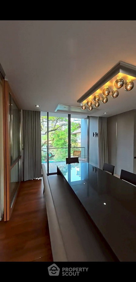 รูป คอนโด 3-ห้องนอน ที่ โดมัส คอนโดมิเนียม ใกล้ BTS อโศก (ID 2731353) - รูปที่ 3/15