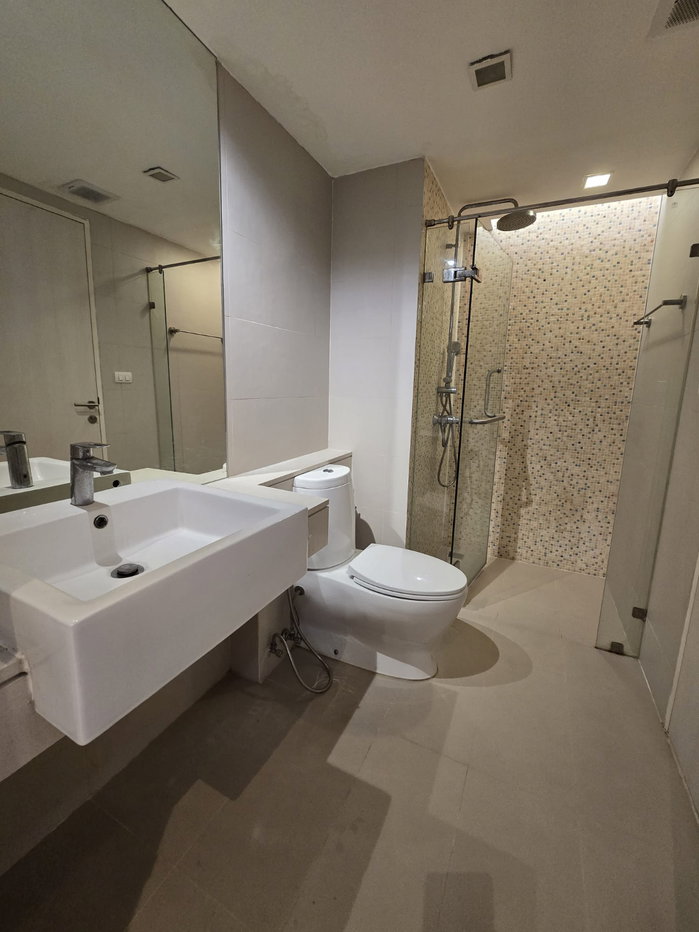 picture 3 Bed 3 Bath Ekkamai Welcome Pets - 13/14