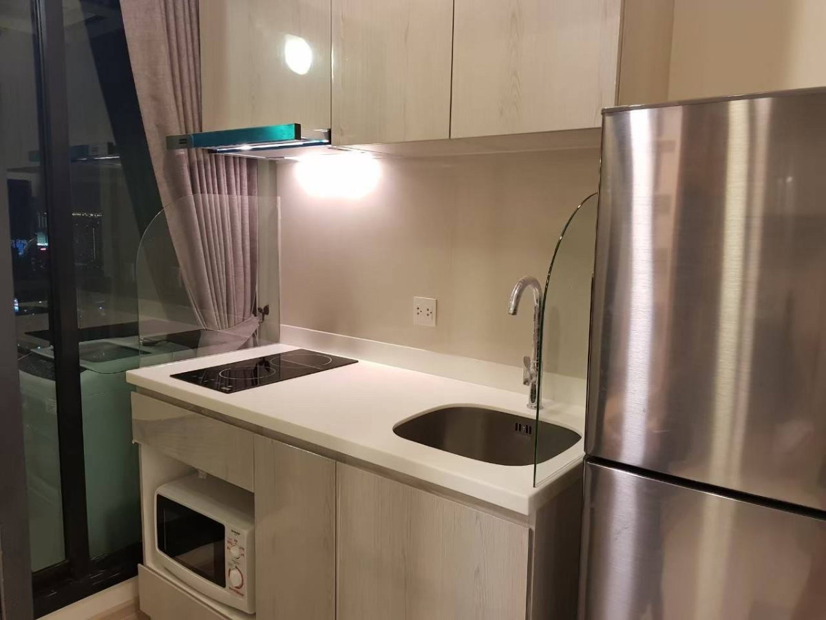 รูป For Rent 🏢✨ Life Asoke (ไลฟ์ อโศก) Studio แต่งสวย 17K สนใจแอดไลน์ @255ghzjq. มี@ด้วยน้าꔛ - รูปที่ 11/12