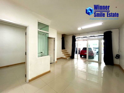 ทาวน์โฮม สมุทรปราการ : ขายทาวน์โฮม 4 นอน ใกล้เมกาบางนา คาซ่า ซิตี้ บางนา กม.7 ต่อเติมอย่างดีคุ้มสุดๆๆ