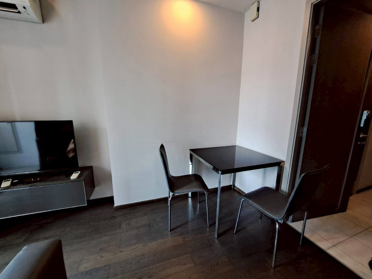 picture Ideo Q Siam-Ratchathewi near Ratchathewi BTS - 3/12