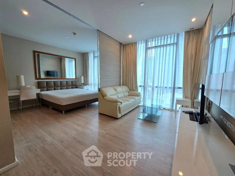 1-BR Condo at The Room Sukhumvit 21 near MRT Sukhumvit (ID 2751406)