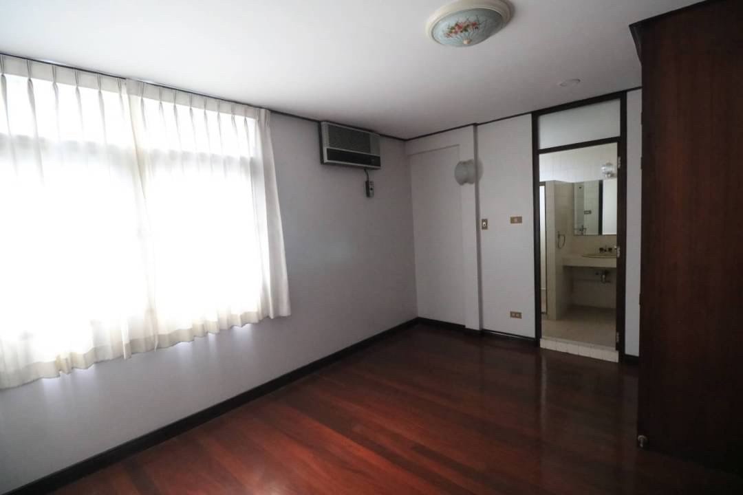 picture LTHC5547 – House FOR RENT in Latphrao 3 beds 3 baths size 164 Sq.W. Nearby BTS Ha Yaek Lat Phrao station ONLY 80k/Month - 6/6