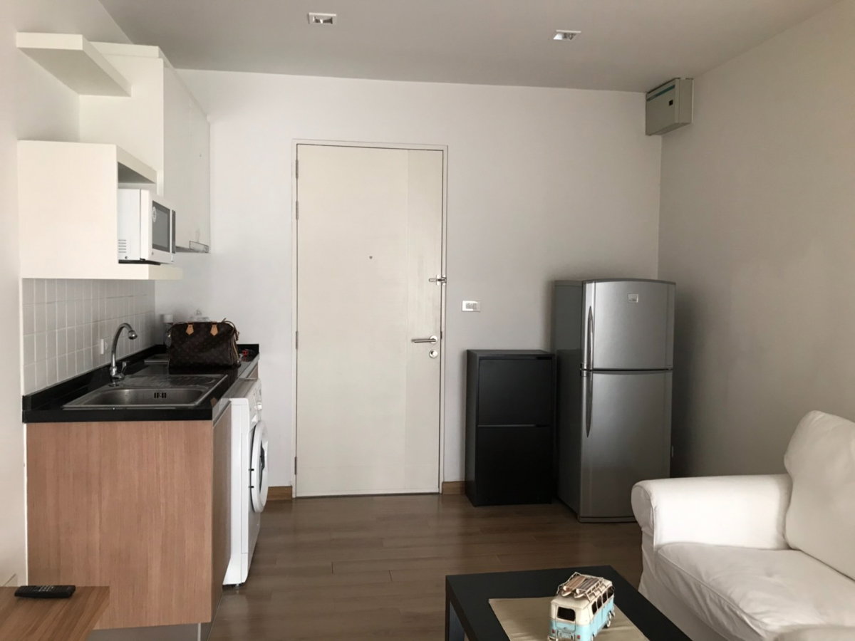 picture Condolette Dwell Sukhumvit26. 1bed 33sq.m. Line id: @pfagent - 2/7