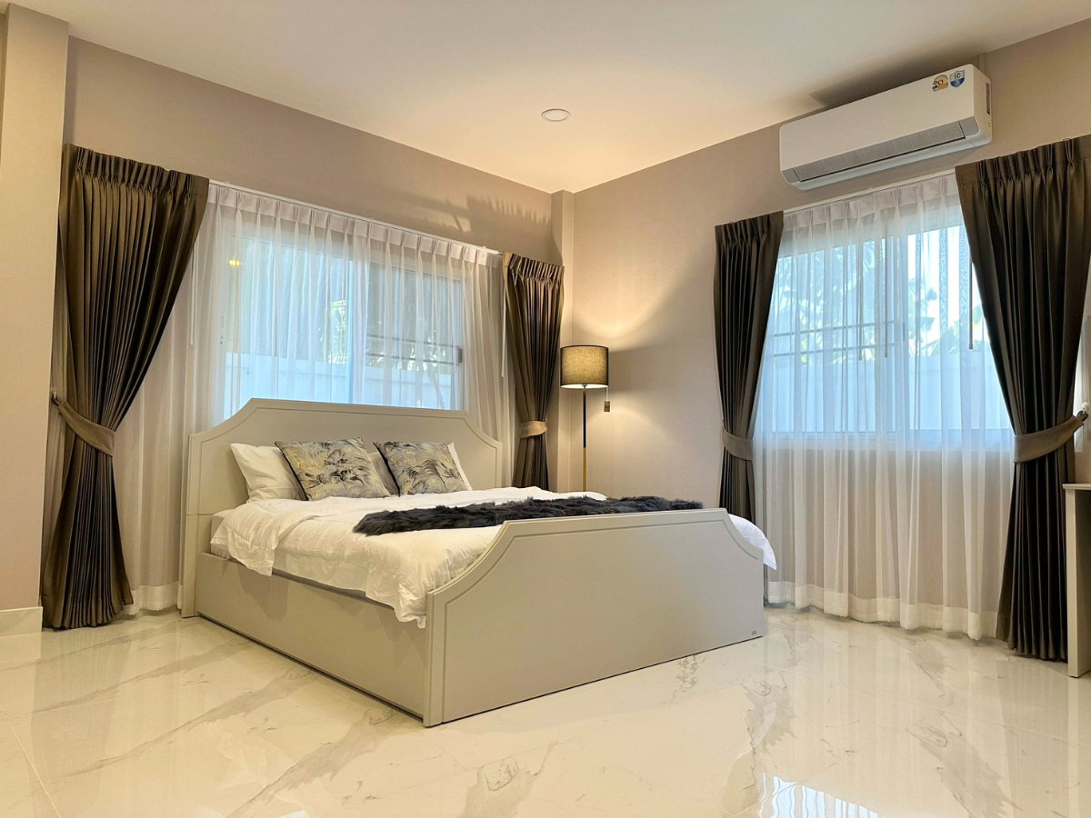 รูป บ้านเดี่ยวเรโนเวทใหม่ทั้งหลัง เนื้อที่กว้าง 207 ตารางวา พร้อมสระว่ายน้ำส่วนตัว พัทยา พร้อมอยู่ - รูปที่ 26/48