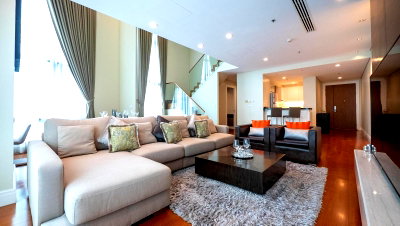 คอนโดให้เช่า : LTH5763 – Bright Sukhumvit 24 FOR RENT 3 beds 3 baths size 188 Sq.M. Nearby BTS Phrom Phong station ONLY 120k/Month