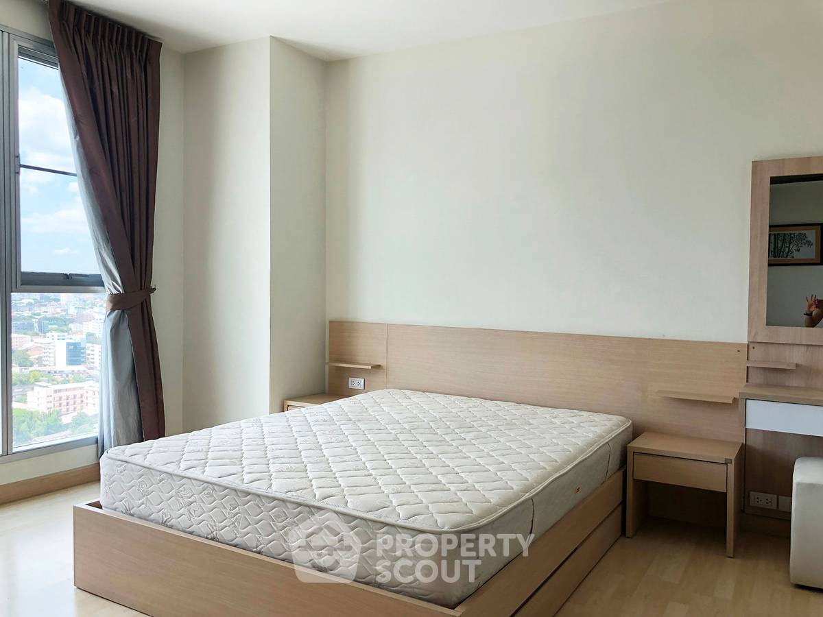 picture 1-BR Condo at Rhythm Ratchada near MRT Ratchadaphisek (ID 2751667) - 2/8