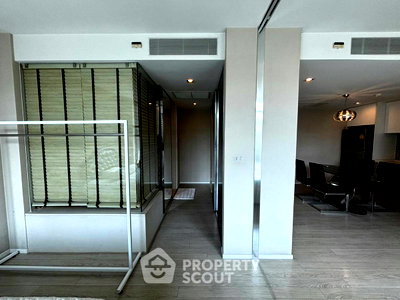 Condos for rent : 1-BR 54 Sqm Condo At The Room Sukhumvit 21, MRT Sukhumvit (ID 2751403)