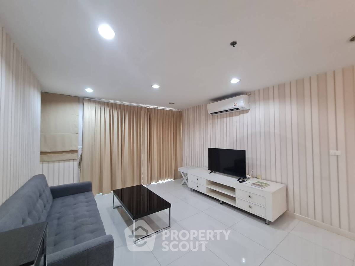 รูป คอนโด 1-ห้องนอน ที่ เซเรเน่ เพลส สุขุมวิท 24 คอนโดมิเนียม ใกล้ BTS พร้อมพงษ์ (ID 2734154) - รูปที่ 3/22