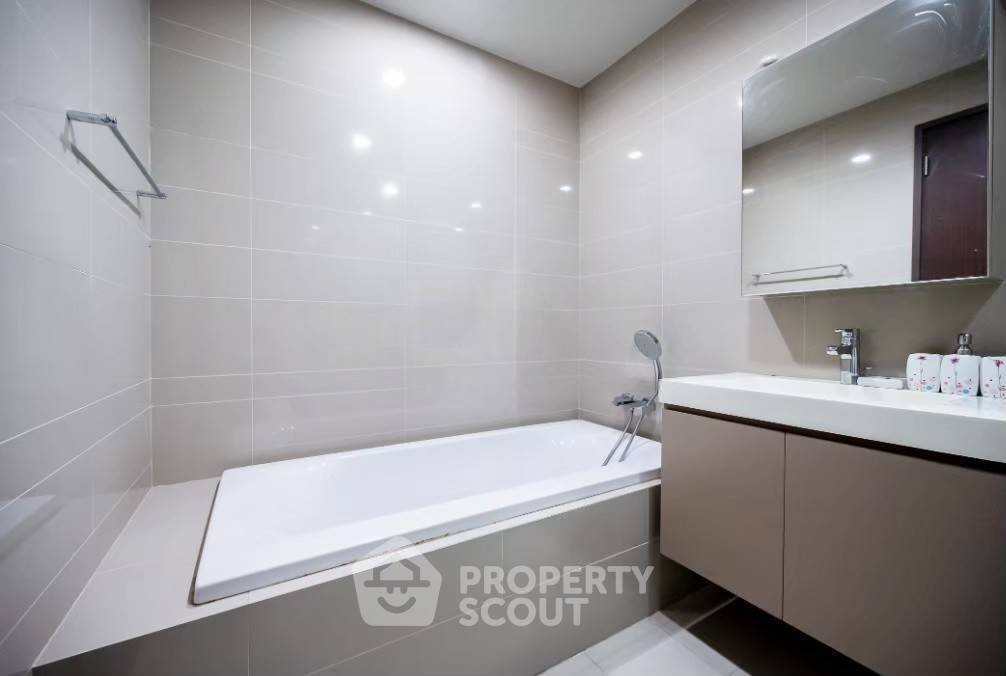 รูป คอนโด 2-ห้องนอน ที่ ไพน์ บาย แสนสิริ ใกล้ BTS ราชเทวี (ID 2748042) - รูปที่ 3/4